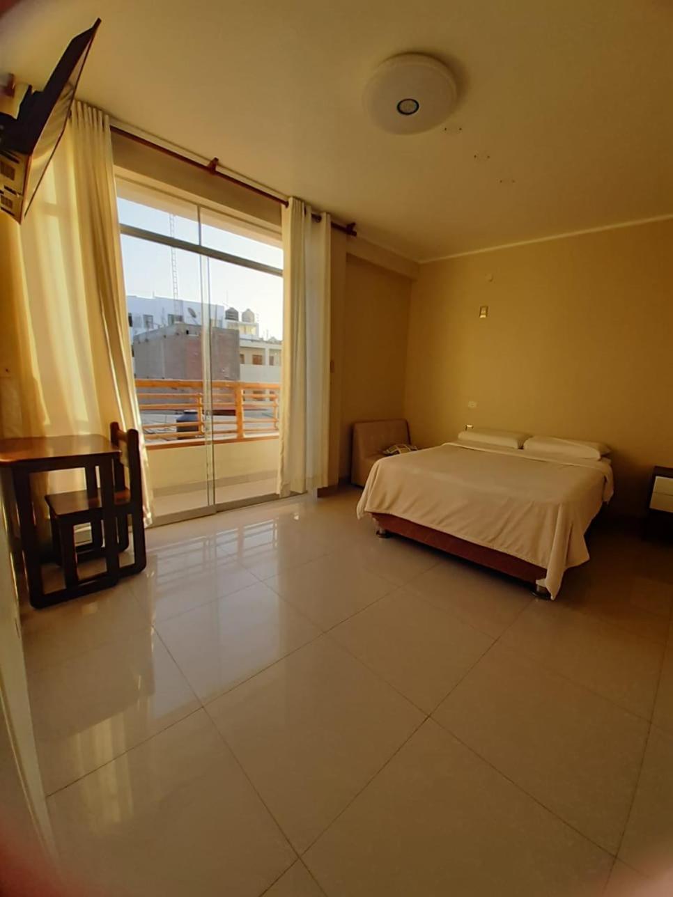 Hostel Willys House Paracas Exterior photo